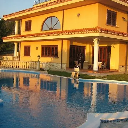 Azzurra Holiday *