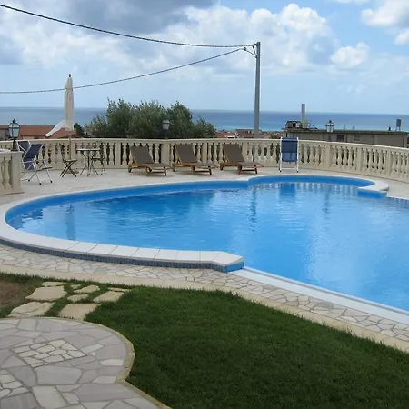 Azzurra Holiday *